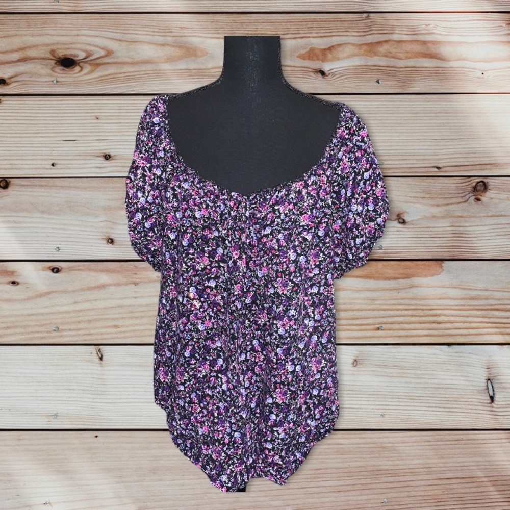 Dress Barn Black Floral, Short Sleeve Top, Elastic At Neck, Women Size:2X